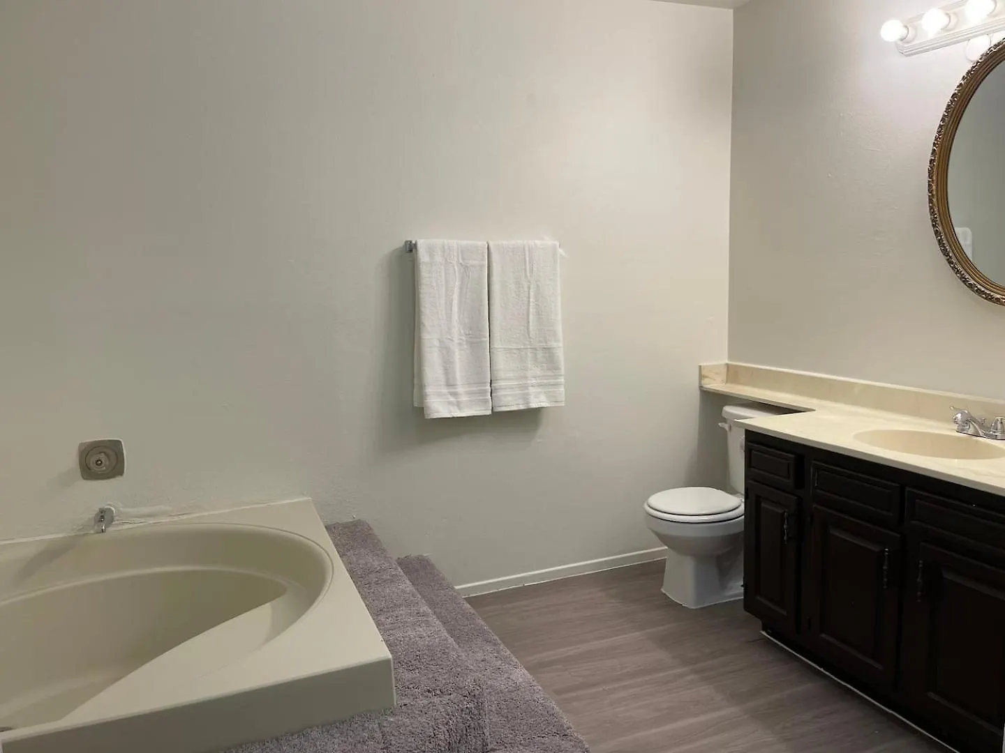 Holiday home 2 To 6 Bedroom Walk To Strip Mgm Casino Shop Club Las Vegas
